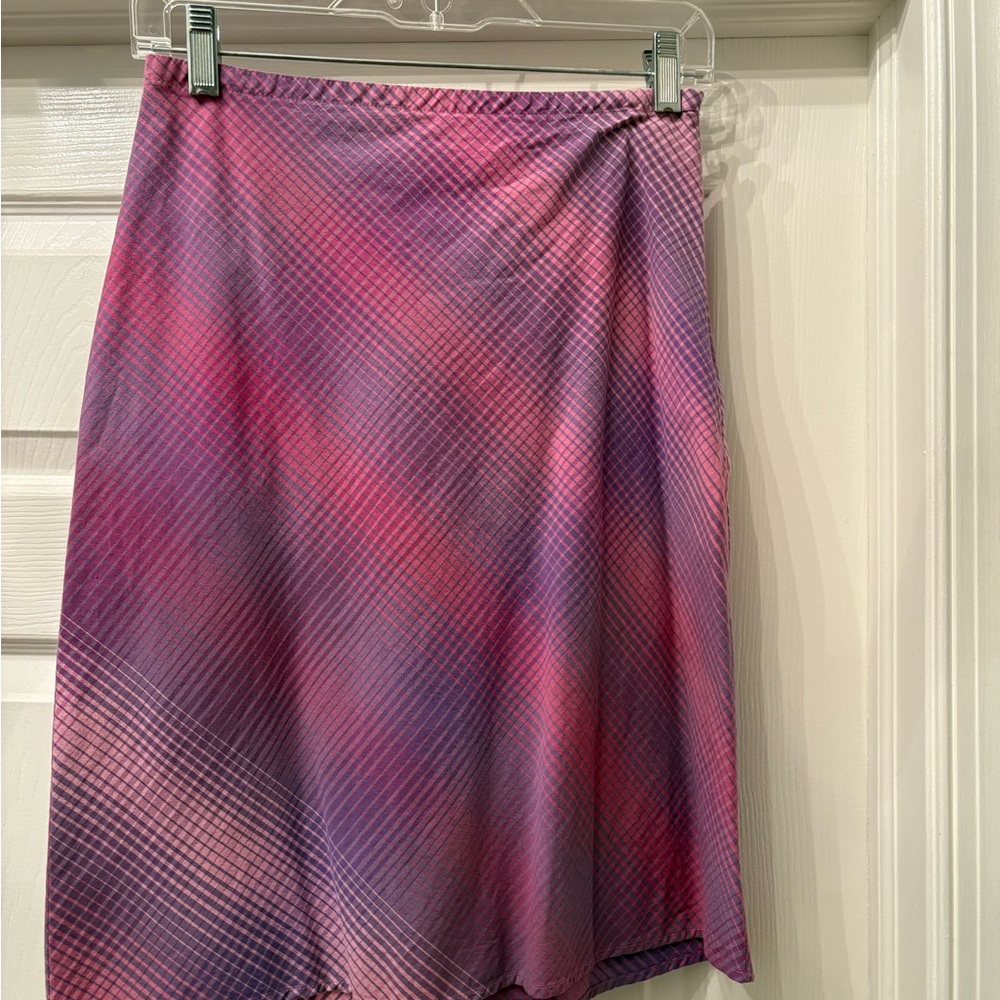Mossimo Pink and Purple Women's Skirt, size 6